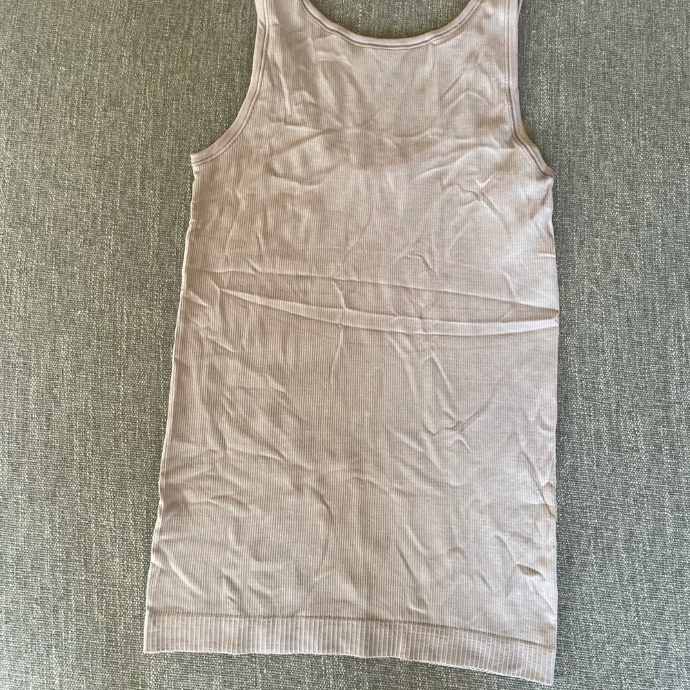 Lululemon Seek Simplicity Tank